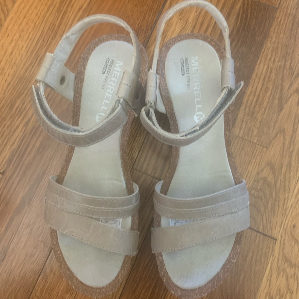 Merrell Taupe Strappy Sandals